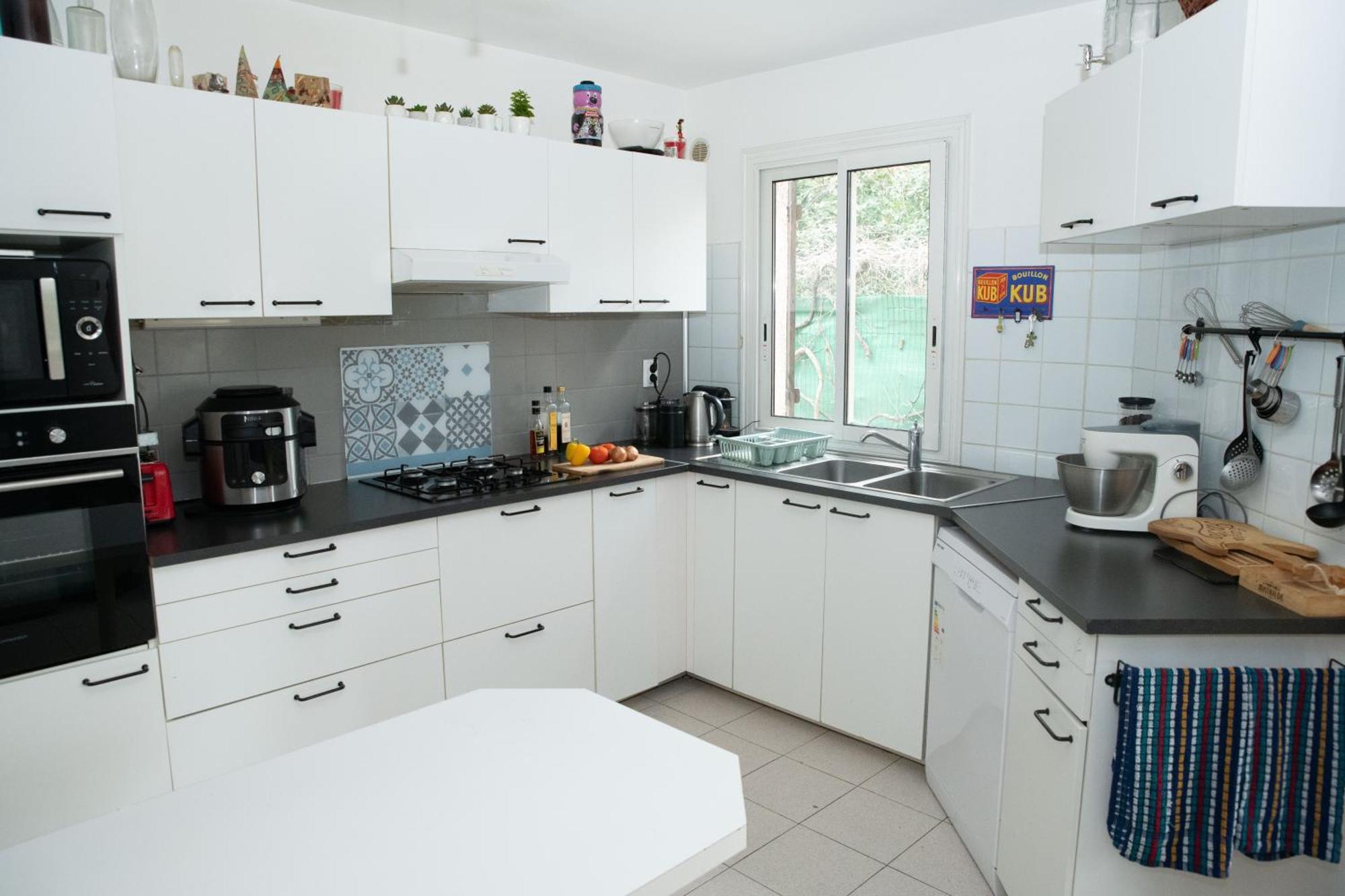 Private Room In Montpellier Exterior photo